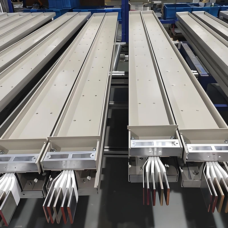 Suurivirtainen suljettu väylä